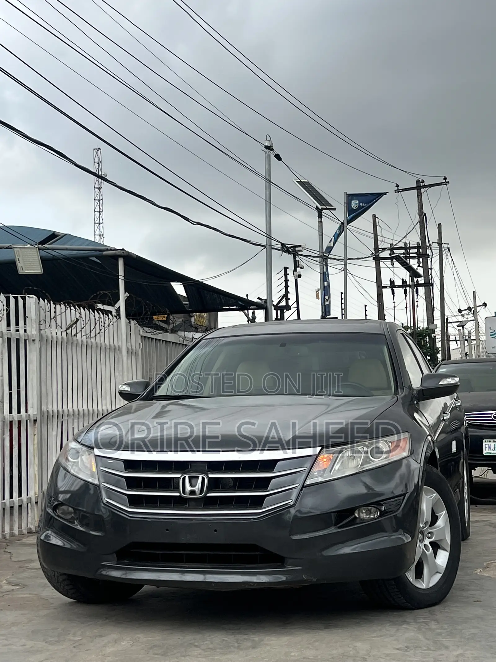 Honda Crosstour 2010 Gray