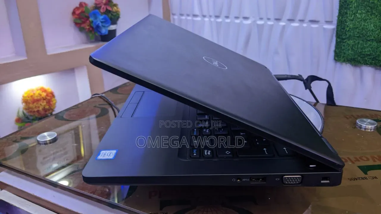 Laptop Dell Latitude 5490 8GB Intel Core i5 SSD 256GB