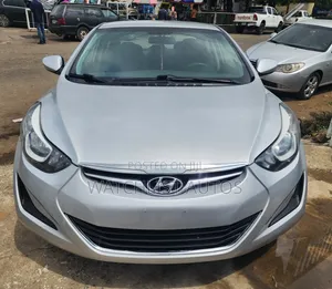 Hyundai Elantra SE 4dr Sedan (1.8L 4cyl 6A) 2015 Silver