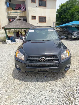 Toyota RAV4 2010 Black