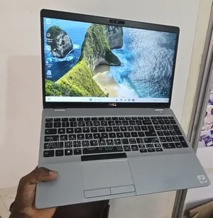 Laptop Dell Precision 3550 8GB Intel Core i5 SSD 256GB