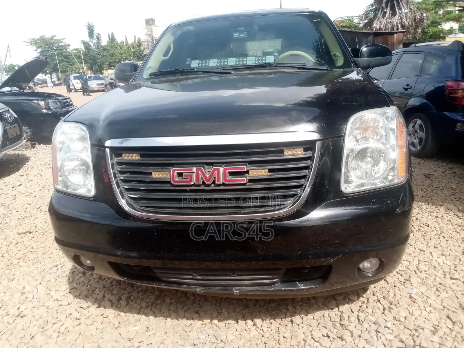GMC Yukon 2010 Black