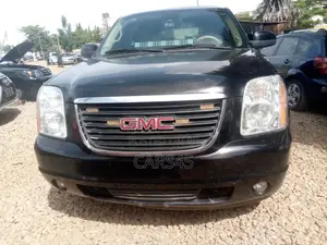 GMC Yukon 2010 Black