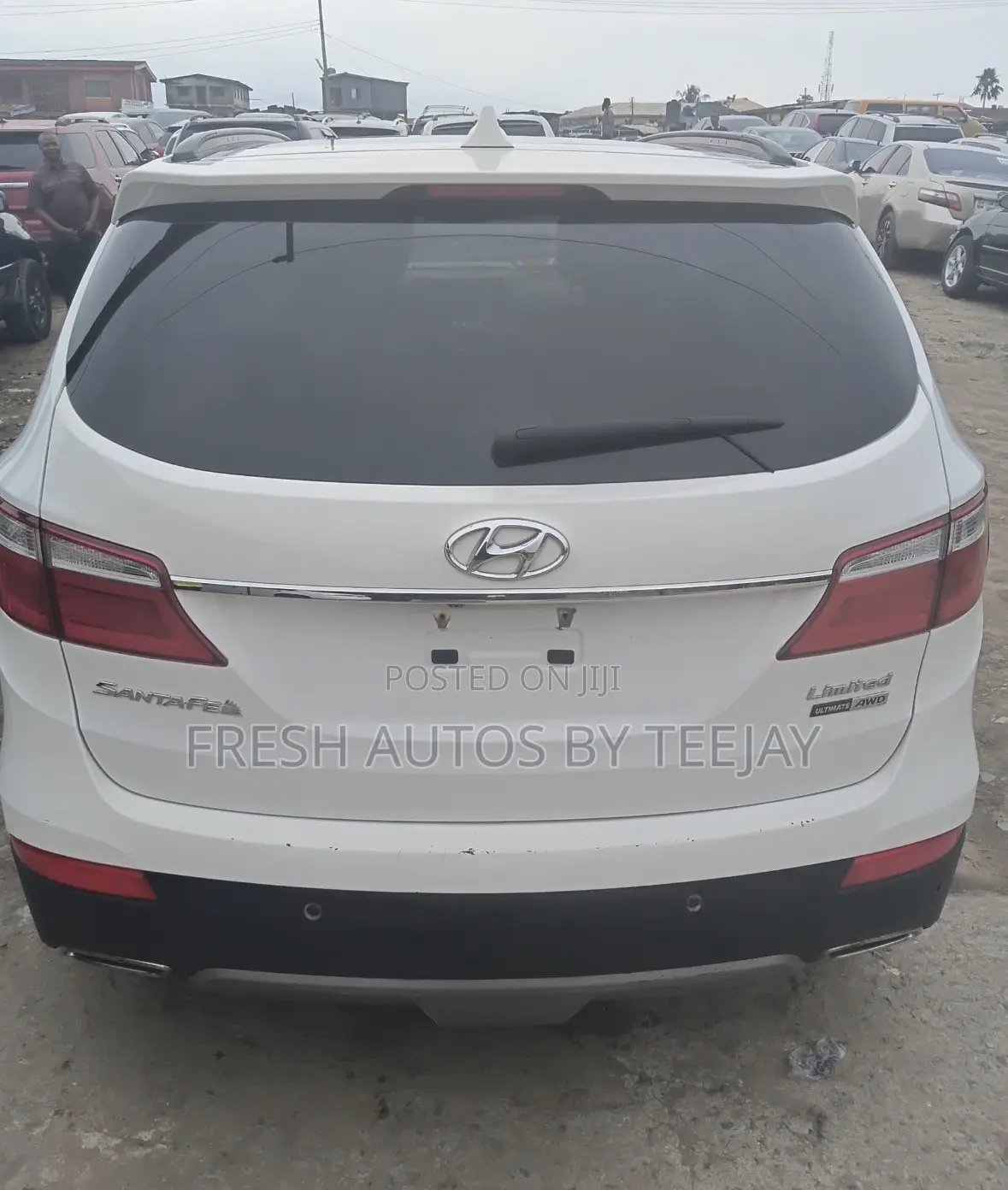 Hyundai Santa Fe 2015 White