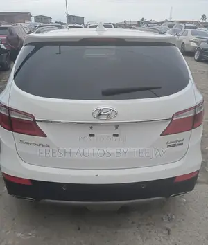 Hyundai Santa Fe 2015 White