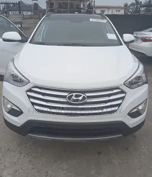 Hyundai Santa Fe 2015 White