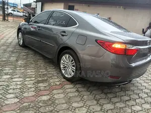 Lexus ES 350 FWD 2014 Gray