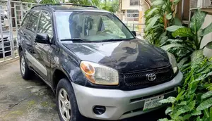 Toyota RAV4 4x4 2005 Black