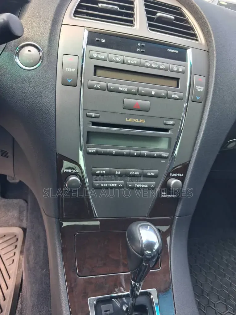 Lexus ES 2012 Black