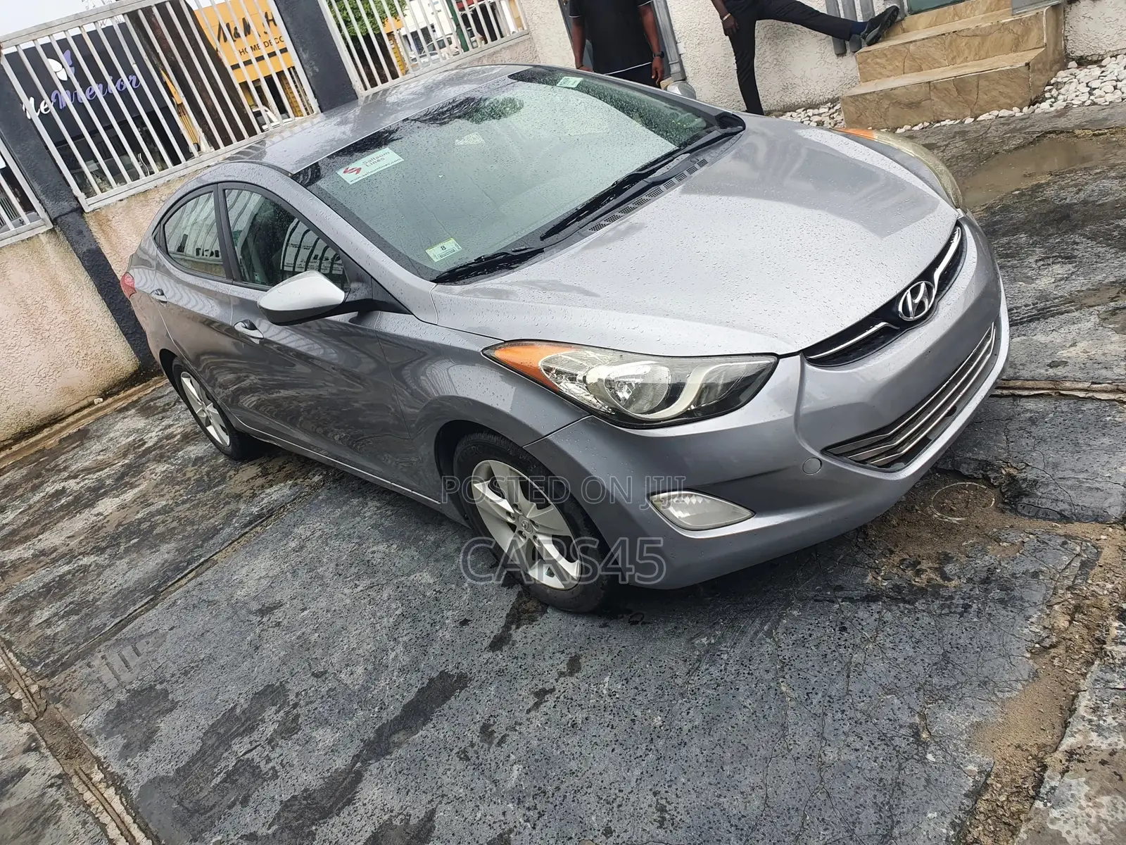 Hyundai Elantra 2011 Gray
