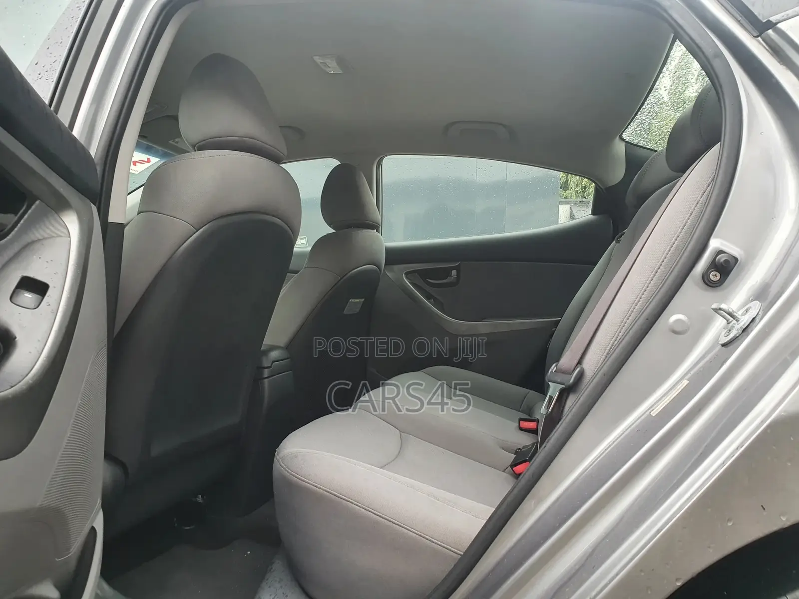 Hyundai Elantra 2011 Gray