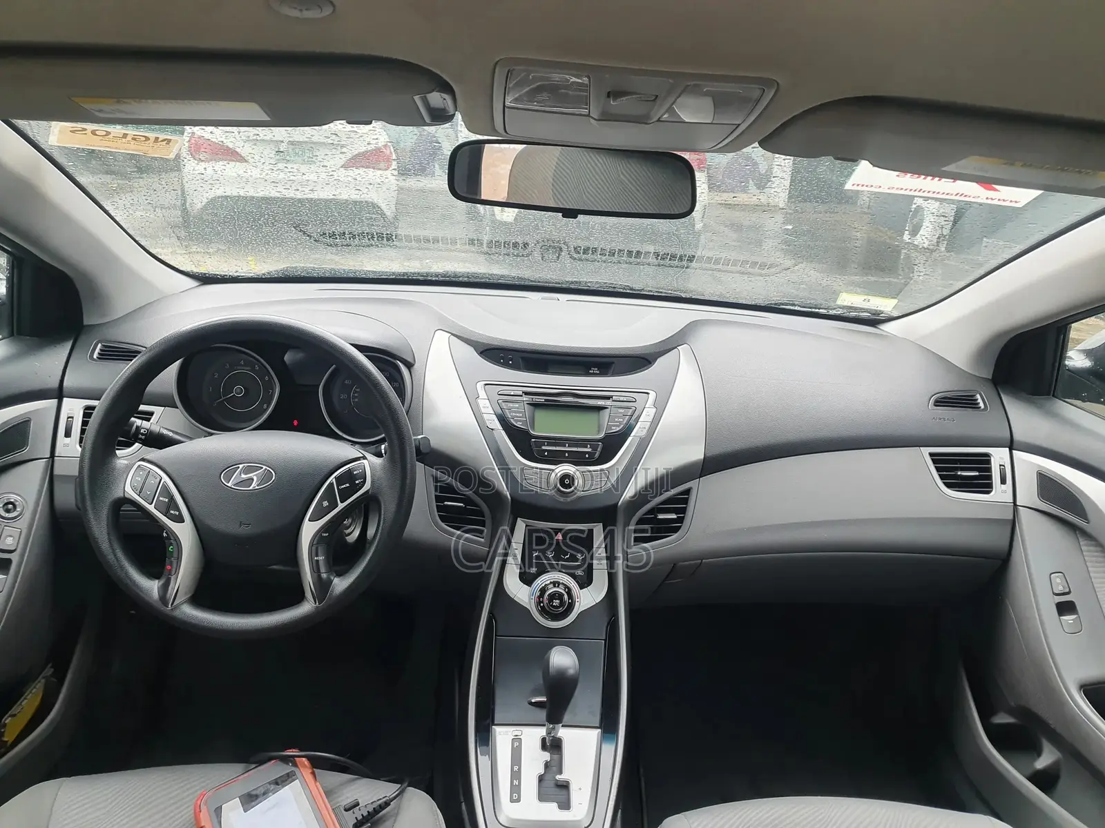 Hyundai Elantra 2011 Gray