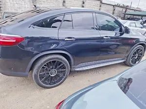 Mercedes-Benz GLE-Class 2017 Black