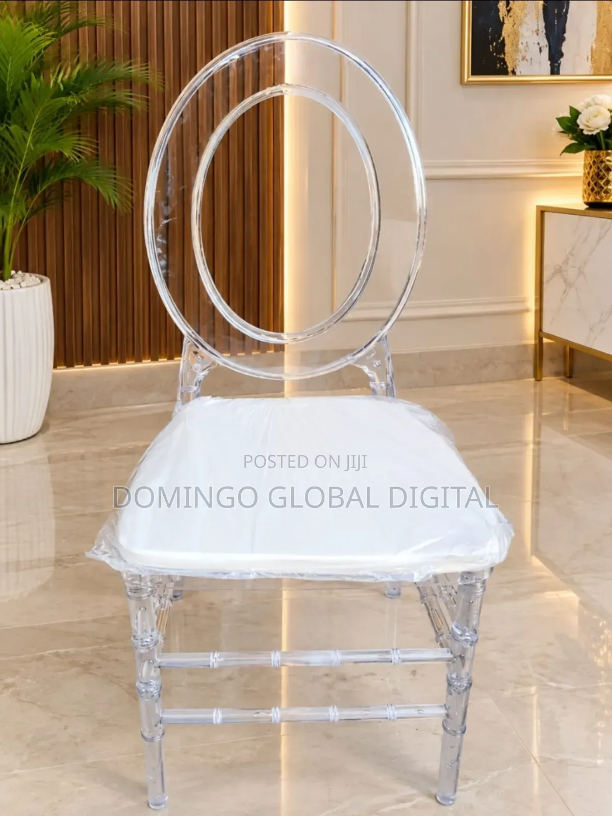 Transparent Oval-Back Chiavari Event Chair