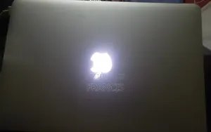 Laptop Apple MacBook Pro 2015 16GB Intel Core i7 SSD 256GB