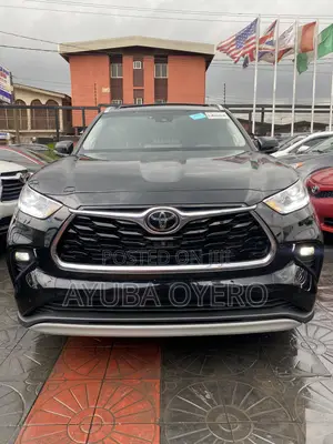 Toyota Highlander Platinum 2021 Black