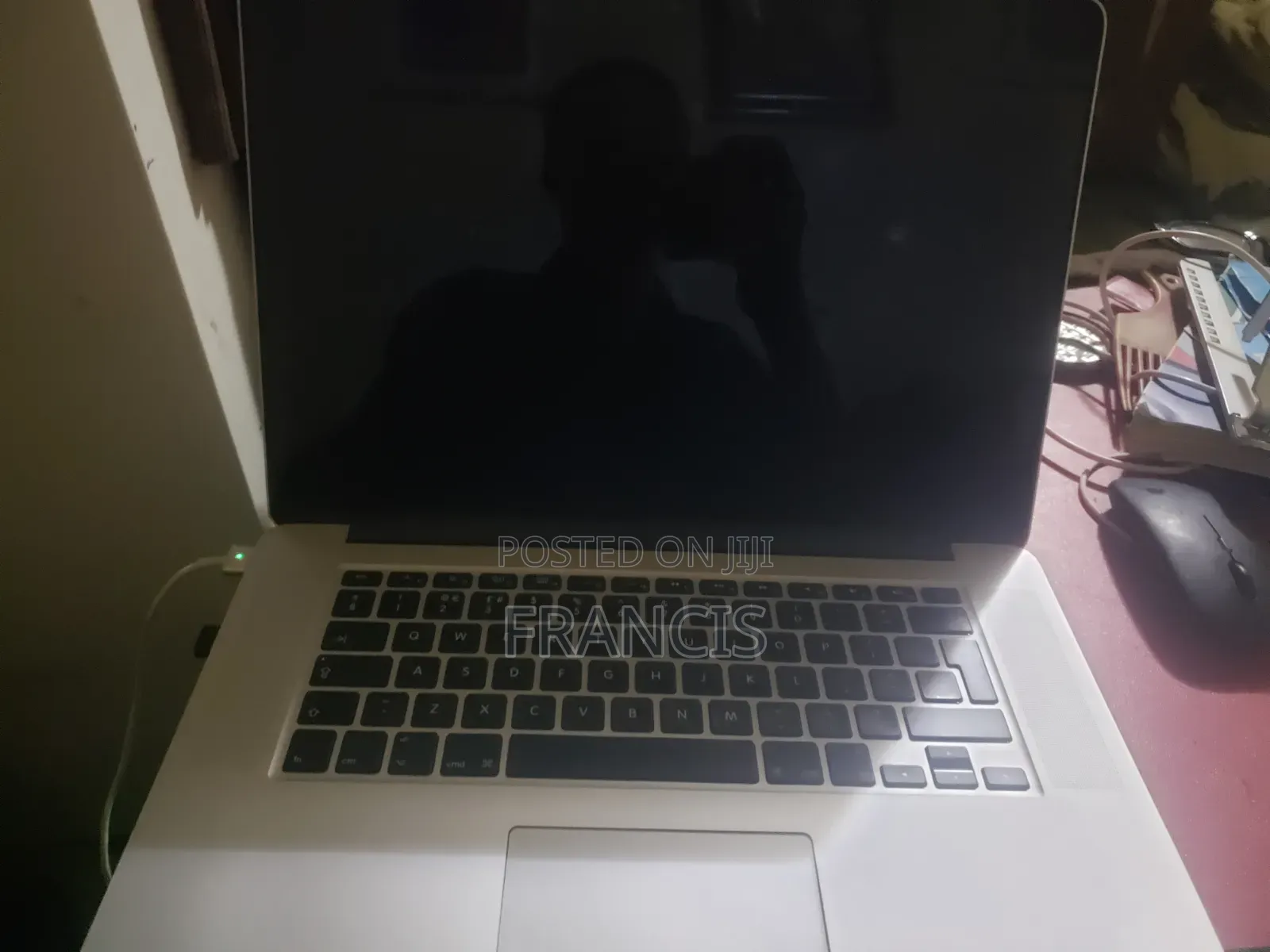 Laptop Apple MacBook Pro 2015 16GB Intel Core i7 SSD 256GB