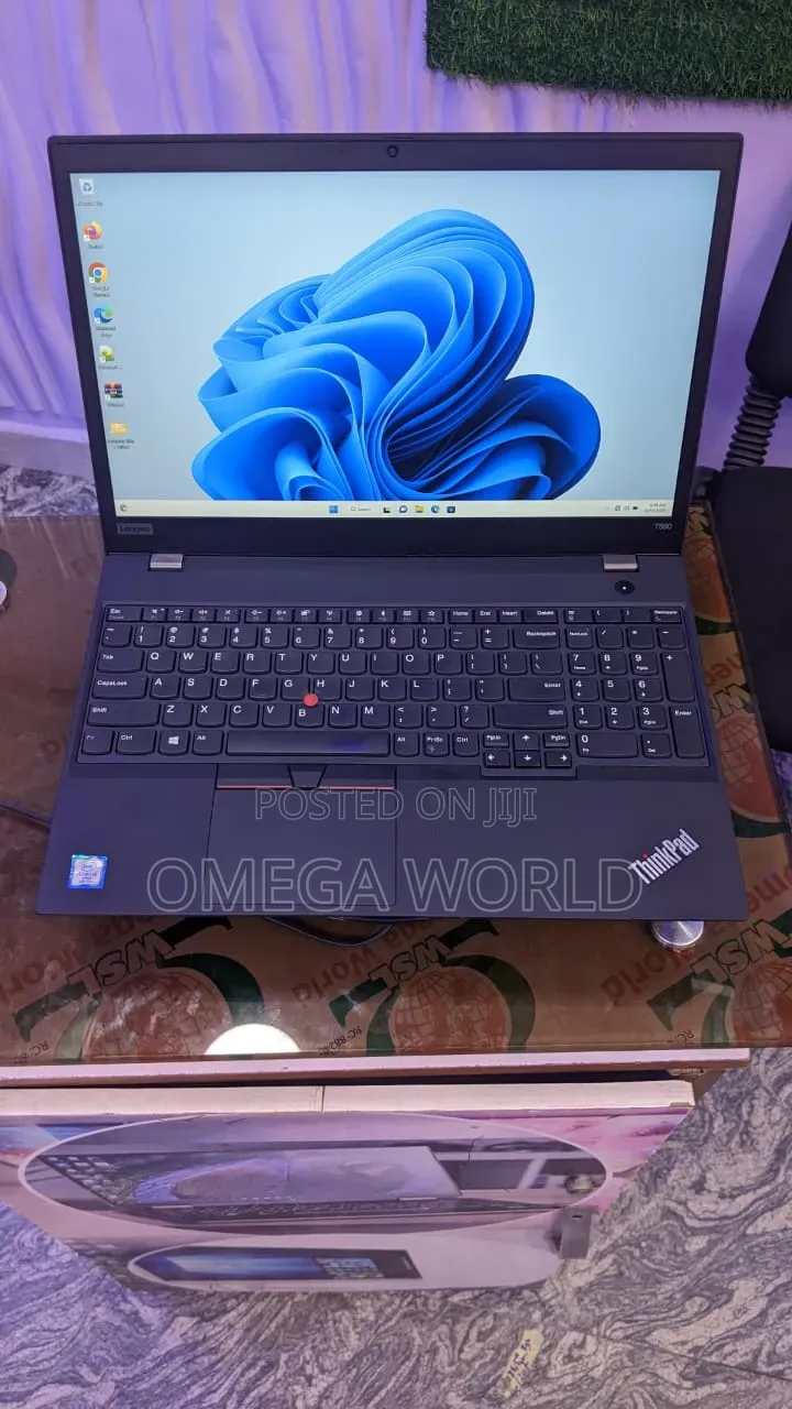 Laptop Lenovo 8GB Intel Core i5 SSD 256GB
