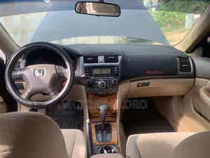 Honda Accord 2003 Black