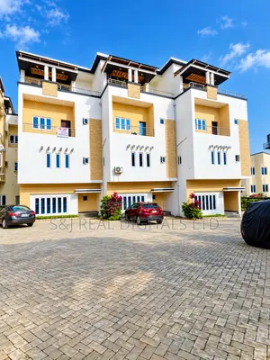 5bdrm Duplex in Guzape District for rent