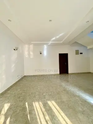 5bdrm Duplex in Guzape District for rent