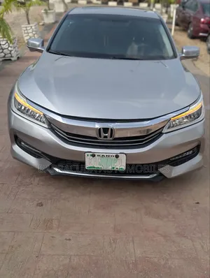 Honda Accord EX-L V-6 4dr Sedan FWD (3.5L 6cyl 6A) 2016 Silver