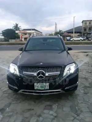 Mercedes-Benz GLK-Class 2014 Black