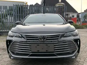 Toyota Avalon XLE 2021 Black