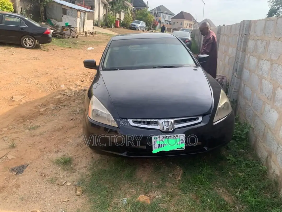 Honda Accord 2003 Black
