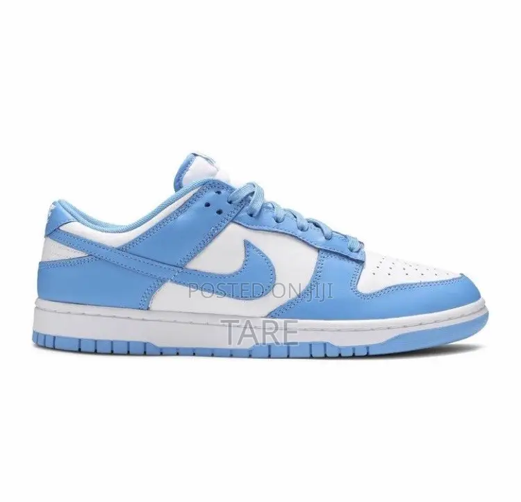 Nike Dunk Low "University Blue"