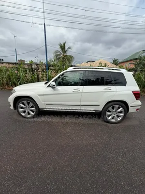 Mercedes-Benz GLK-Class 350 4MATIC 2011 White