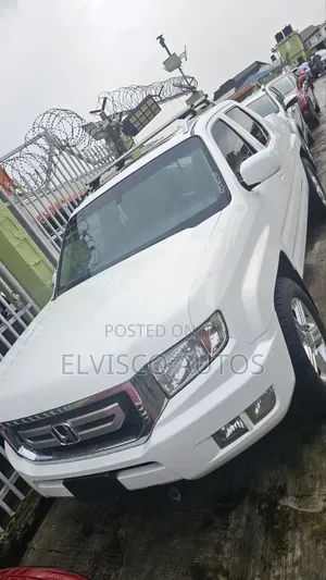 Honda Ridgeline 2011 White
