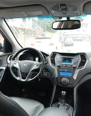 Hyundai Santa Fe SE AWD 2016 Red