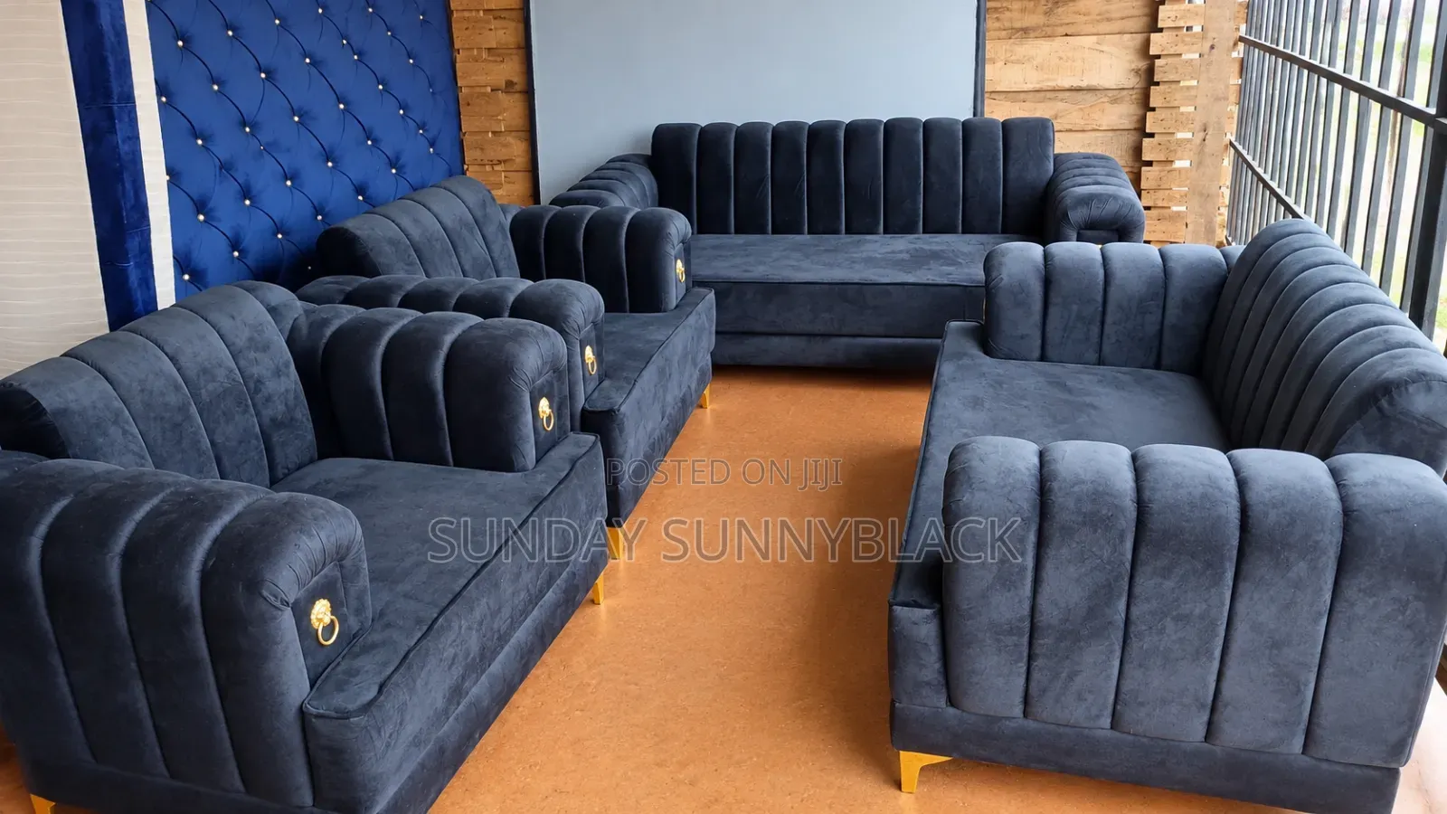 7 Seater Chair