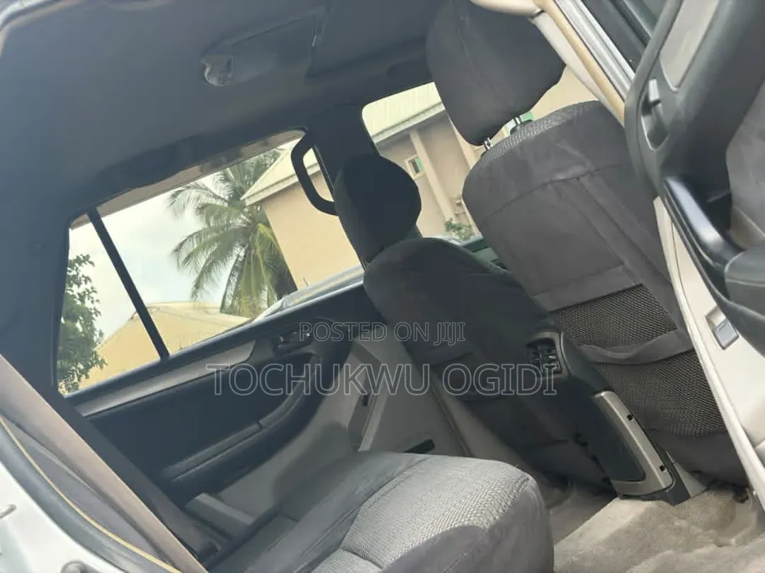 Toyota 4-Runner 2005 Silver
