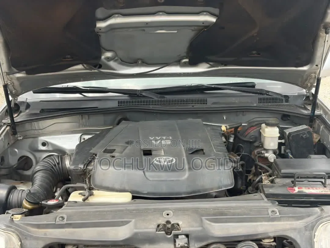 Toyota 4-Runner 2005 Silver