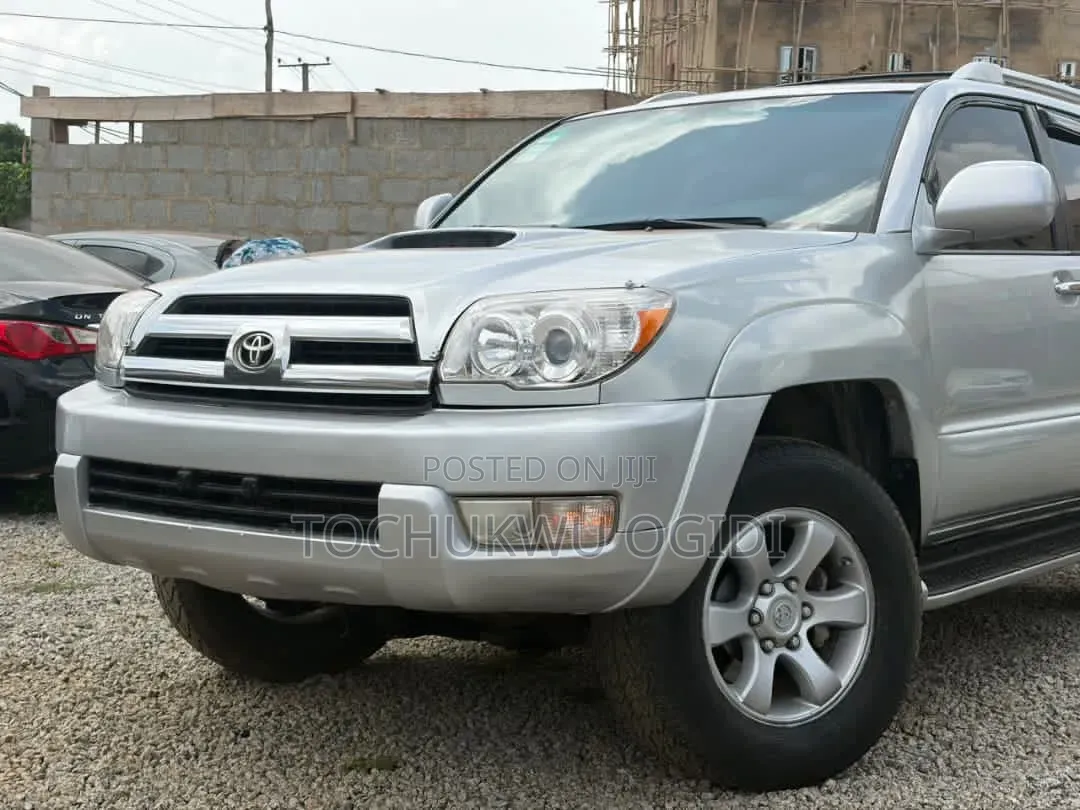 Toyota 4-Runner 2005 Silver