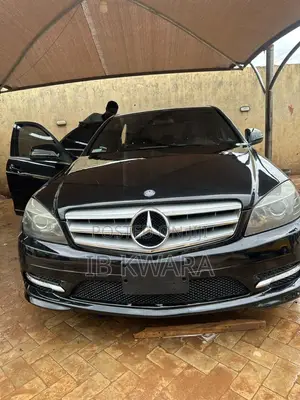 Mercedes-Benz C300 Sport Sedan RWD (3.0L 6cyl 6M) 2009 Black