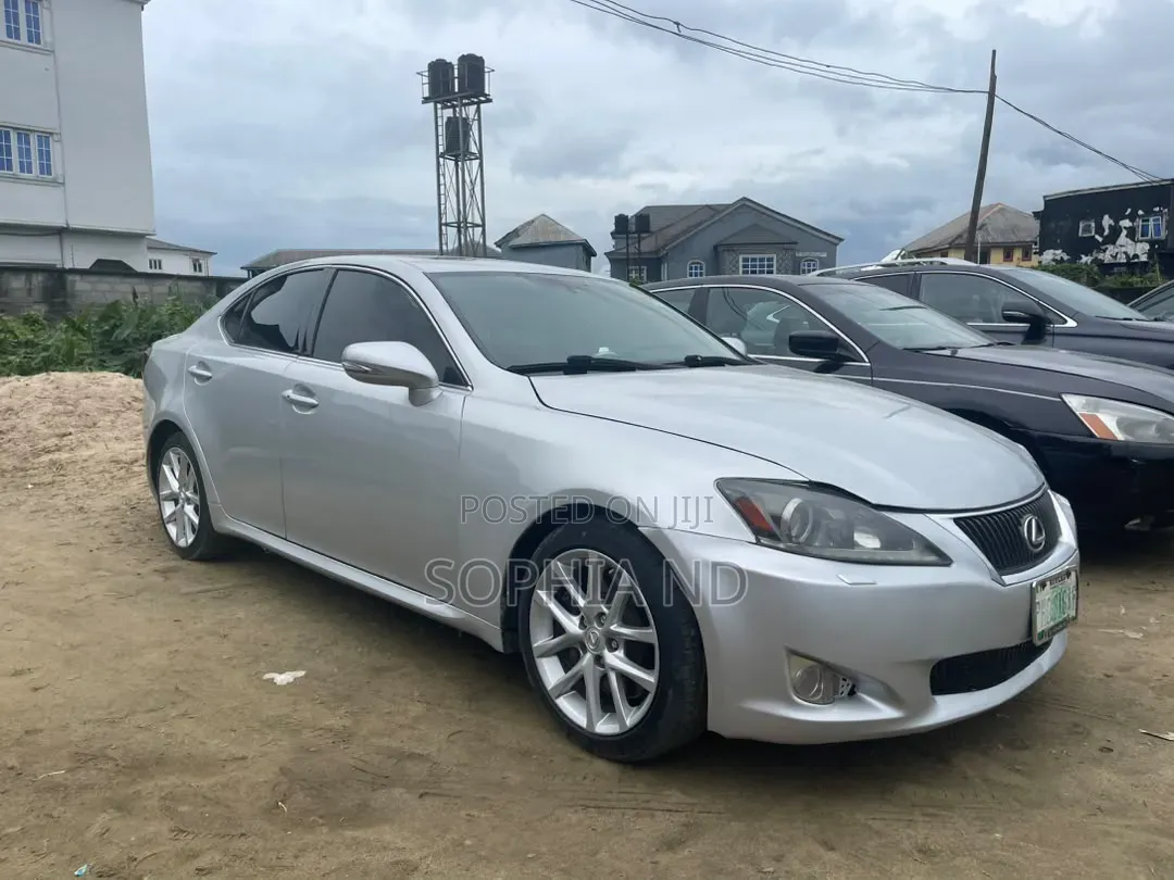 Lexus IS 2011 Silver
