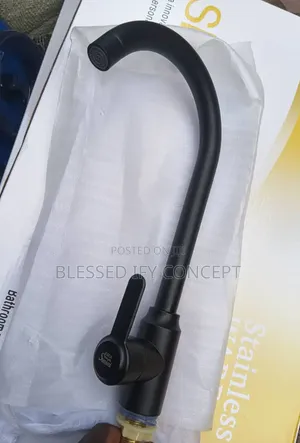 Quality Black Single Kitchen Sink and Wash Hand Basin Tap