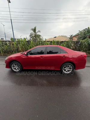Toyota Camry SE 4dr Sedan (2.5L 4cyl 6A) 2013 Red