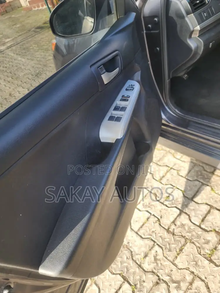 Toyota Camry 2012 Gray