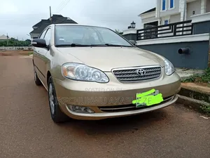 Toyota Corolla CE 2005 Gold