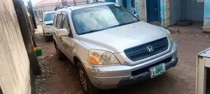 Honda Pilot 2005 Silver