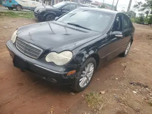 Mercedes-Benz C240 2.6 4MATIC AWD 2002 Black