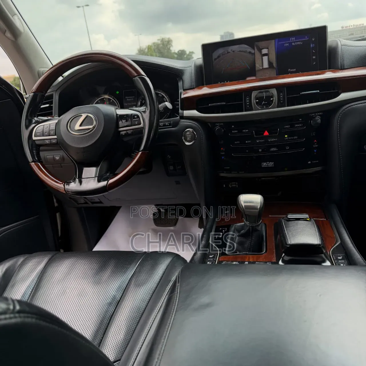 Lexus LX 2019 Black