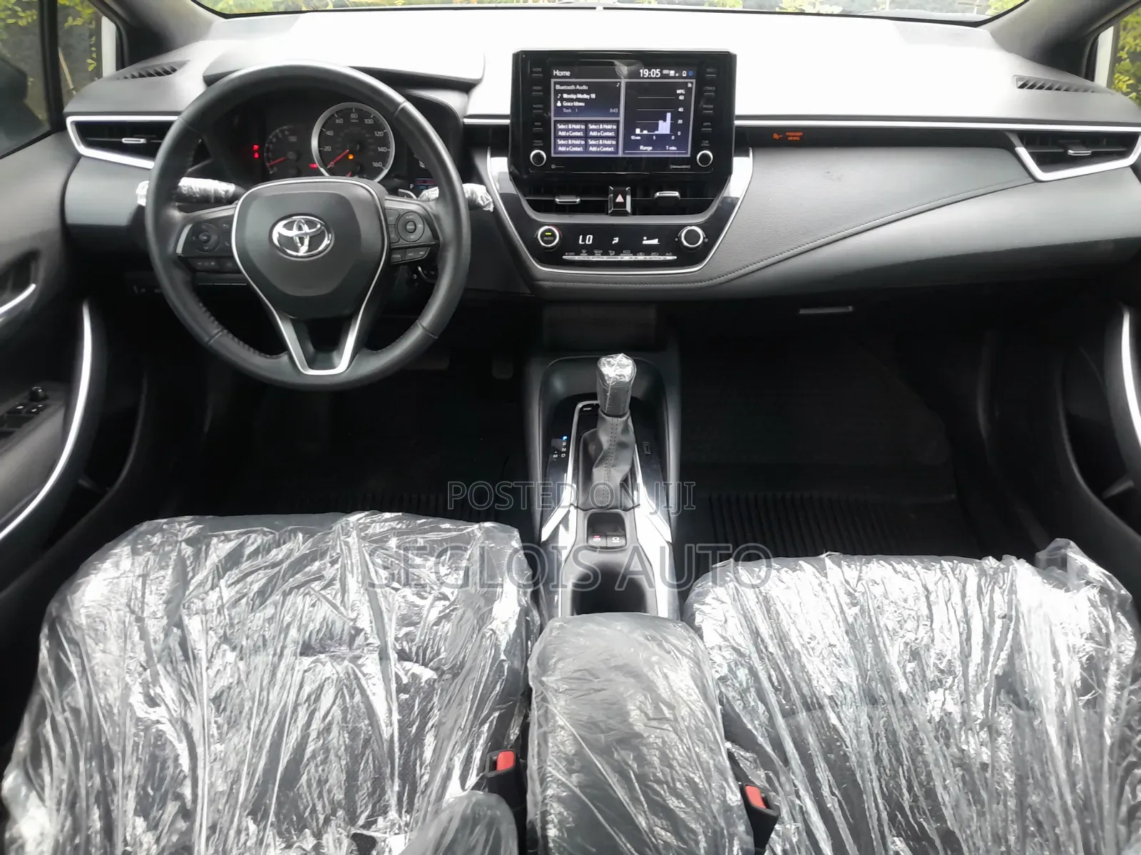 Toyota Corolla 2022 Silver
