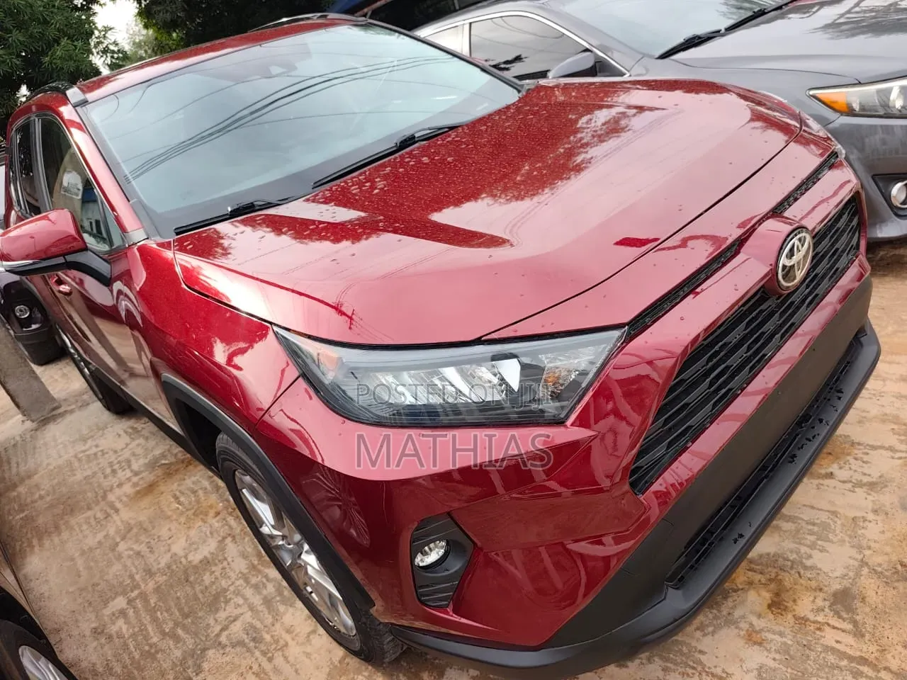 Toyota RAV4 2020 Red