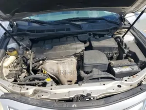 Toyota Camry 2011 Silver