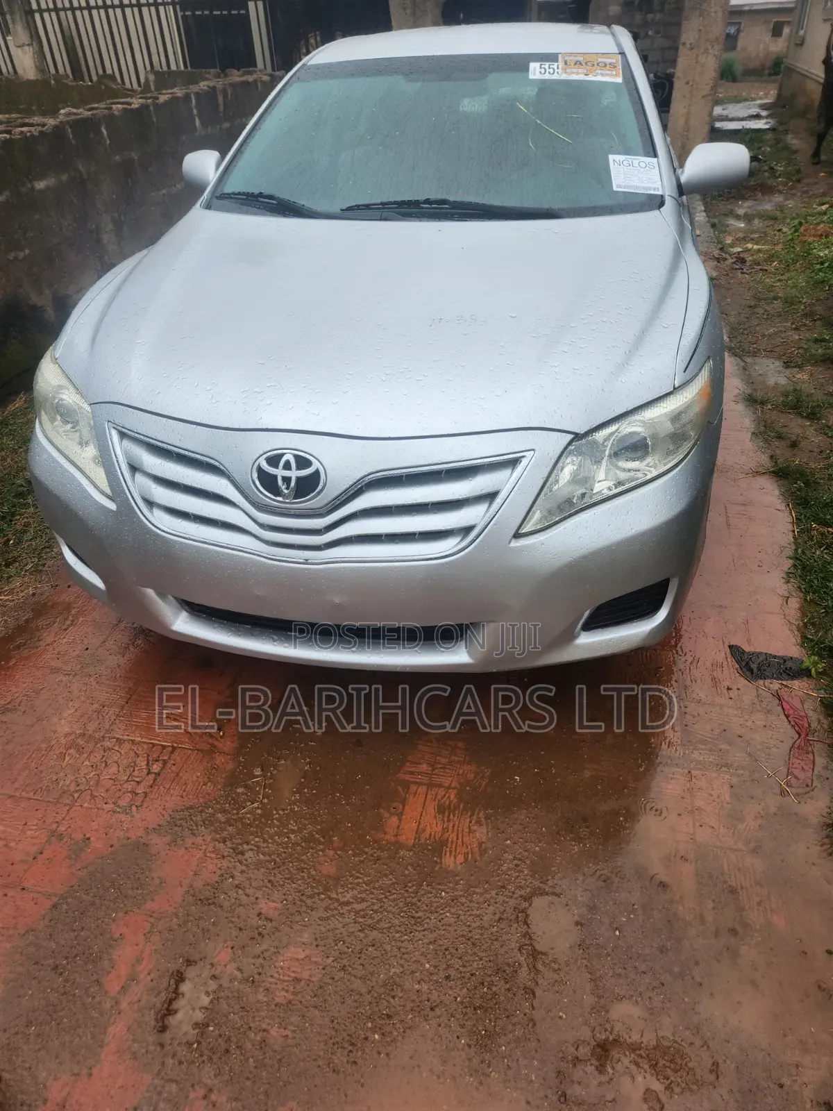 Toyota Camry 2011 Silver